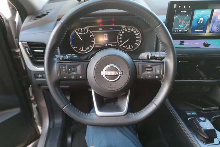 日产 奇骏 2023款 e-POWER 超混双电机四驱豪华版中控内饰13