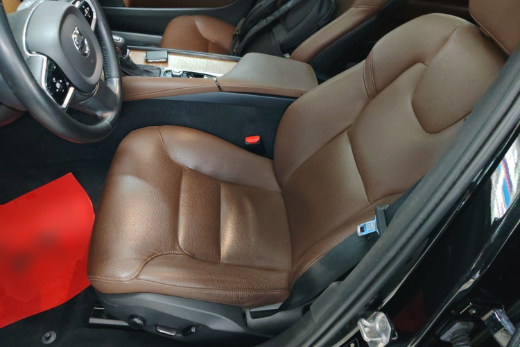 沃尔沃S90 2020款 改款 T5 智逸豪华版中控内饰19