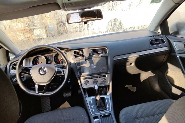 大众 高尔夫 2016款 1.6L 自动舒适型中控内饰12