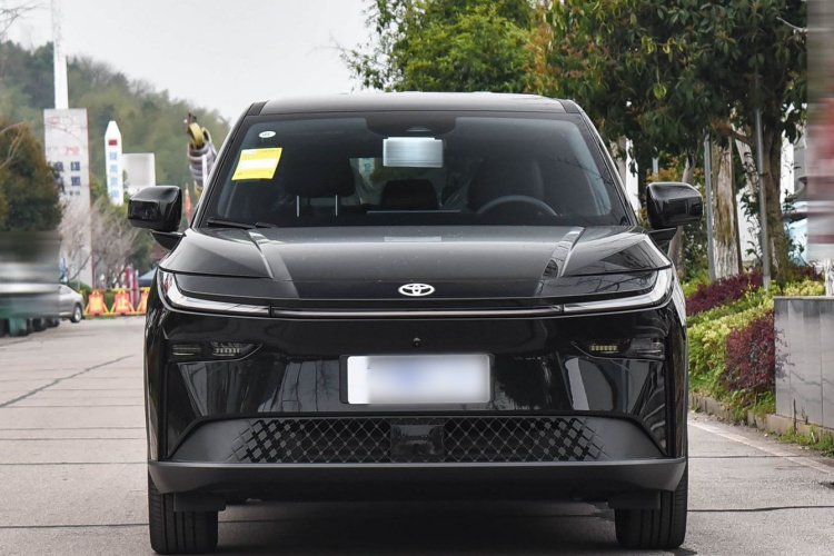 丰田 铂智3X 2025款 430 Air车身外观6009