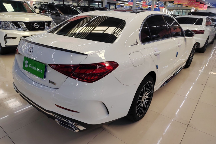 奔驰C级 2024款 改款 C 260 L 运动版车身外观7