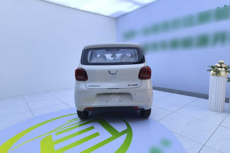 五菱汽车 宏光MINIEV 2025款 四门版 进阶款车身外观6002