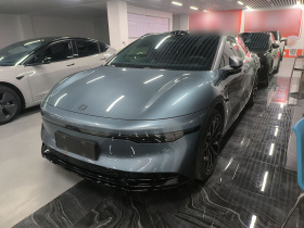 极氪007 2024款 后驱智驾版 75kWh