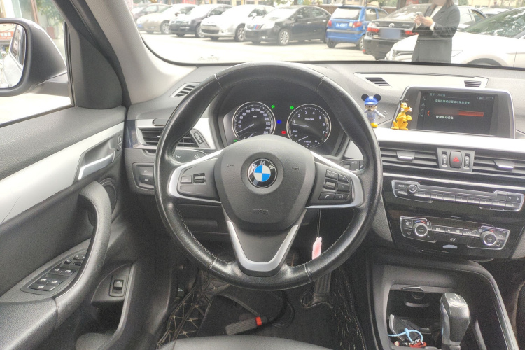 宝马X1 2018款 sDrive20Li 领先型局部细节13