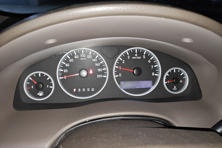 别克GL8 2014款 2.4L 经典版局部细节14