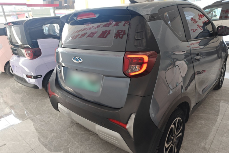 奇瑞 小蚂蚁 2021款 15万蚁粉款 蚁炫版 三元锂车身外观6