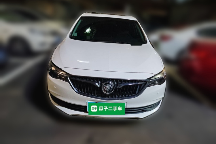 别克 英朗 2018款 18T 自动精英型车身外观2