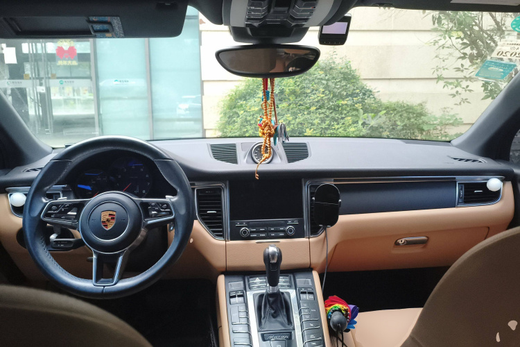 保时捷 2017款  Macan 2.0T中控内饰7002