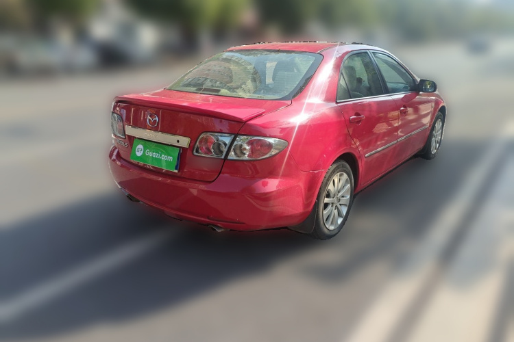 马自达6 2012款 2.0L 自动时尚型车身外观7