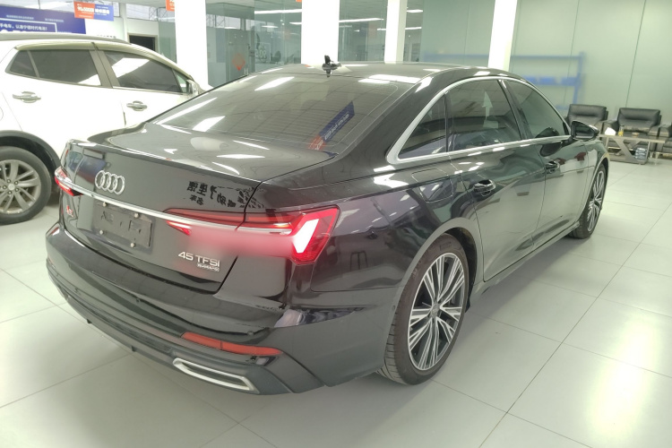 奥迪A6L 2019款 45 TFSI quattro 臻选动感型车身外观7
