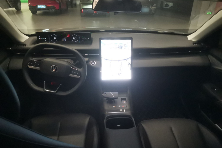 长安 逸动 2024款 1.5T GDI自动 尊贵型中控内饰12