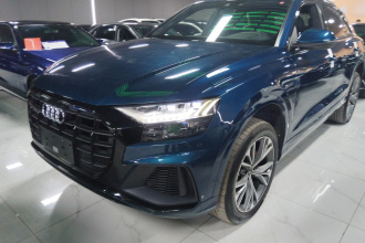 奥迪Q8 2021款 55 TFSI 臻选动感型