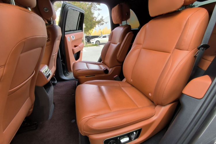 理想汽车 理想L8 2023款 Pro中控内饰7008