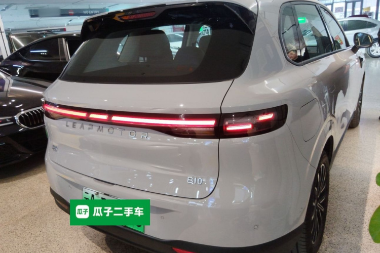 零跑汽车 零跑B10 2025款 510悦享版车身外观7