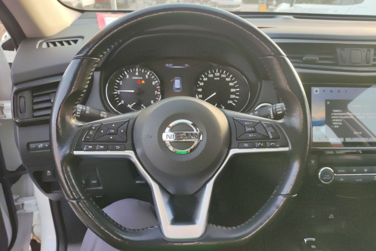 日产 奇骏 2021款 2.0L CVT 2WD XL Premium智联尊享版中控内饰13