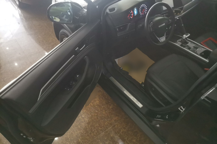 哈弗H6 2018款 红标 运动版 1.5T 自动两驱精英型中控内饰20
