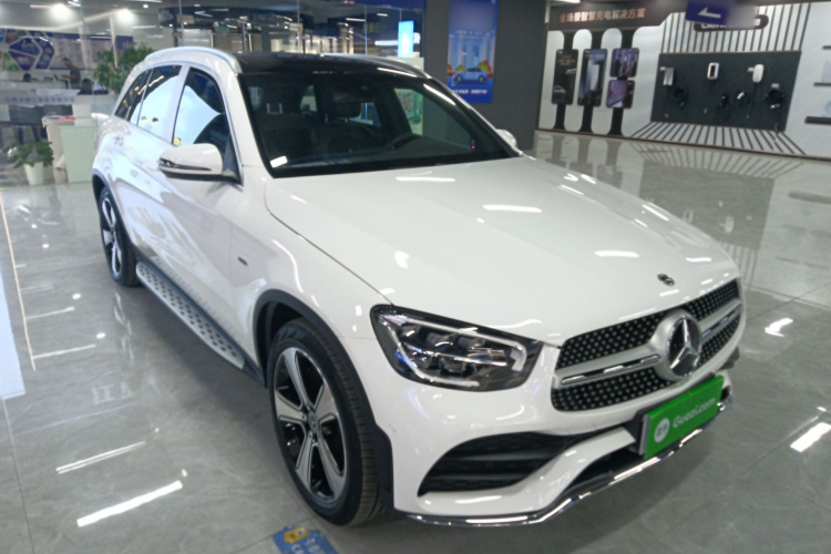 奔驰GLC 2022款 改款 GLC 300 L 4MATIC 动感型臻藏版车身外观3