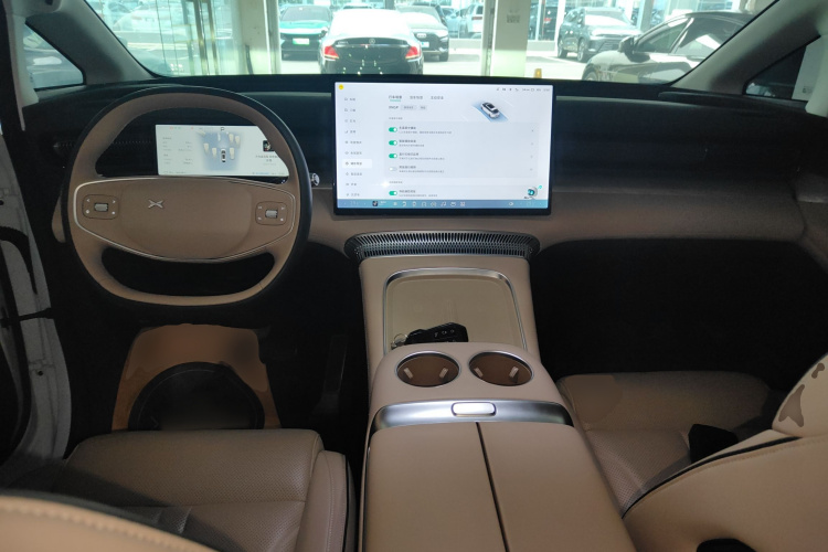 小鹏X9 2024款 702超长续航Max中控内饰12