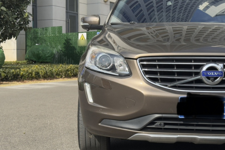 沃尔沃XC60 2015款 T5 智进版车身外观6004