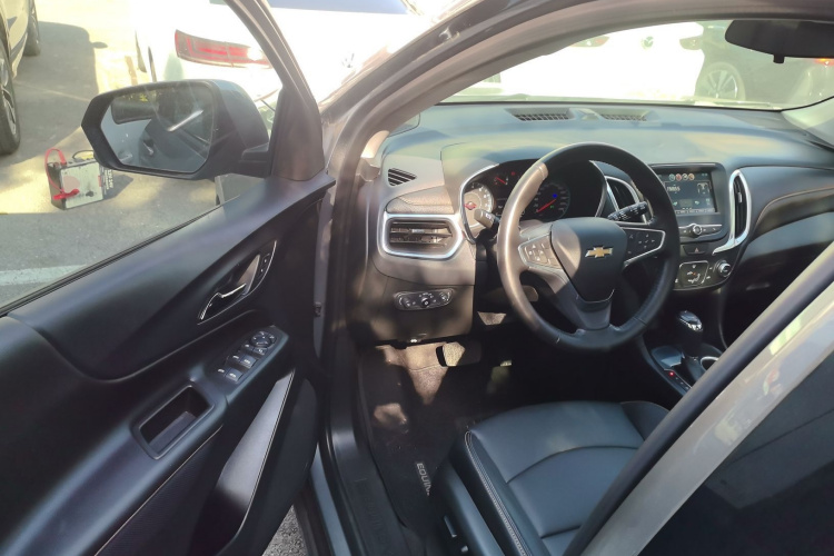 雪佛兰 探界者 2019款 535T 自动驰界版 国VI中控内饰20