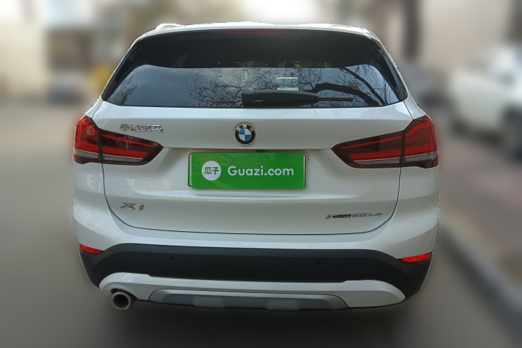 宝马X1新能源 2020款 xDrive30Le 尊享型车身外观6