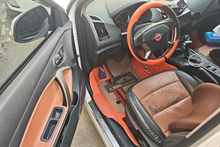 海马S5 2015款 1.5T CVT旗舰型中控内饰7003