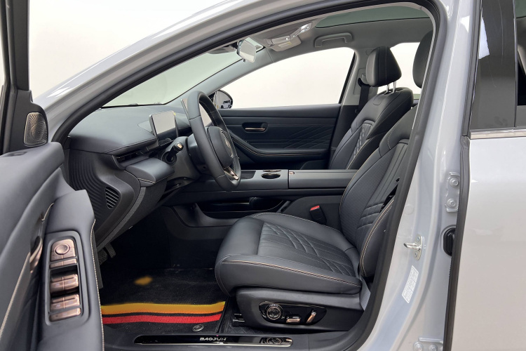 宝骏享境 2025款 纯电 600km豪华版中控内饰7011