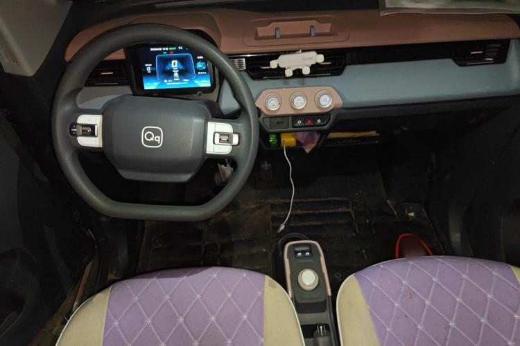 奇瑞新能源 QQ冰淇淋 2024款 170km 圣代中控内饰12