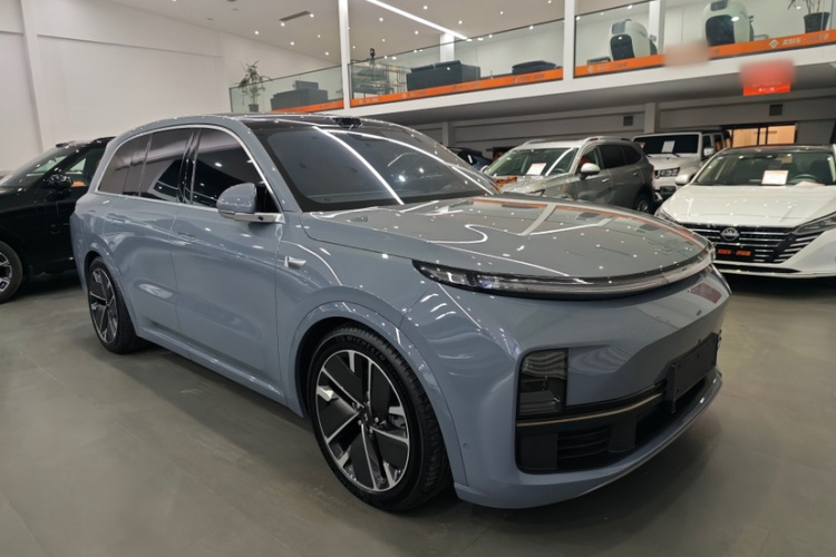 理想汽车 理想L8 2025款 Max 智能焕新版车身外观6002