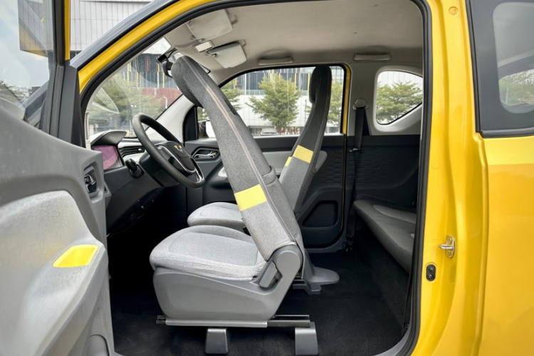 五菱汽车 宏光MINIEV 2022款 马卡龙臻享款 磷酸铁锂中控内饰7002