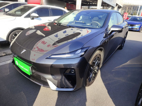 深蓝汽车 深蓝L07 2025款 230Ultra  深蓝智驾AD PRO增程版