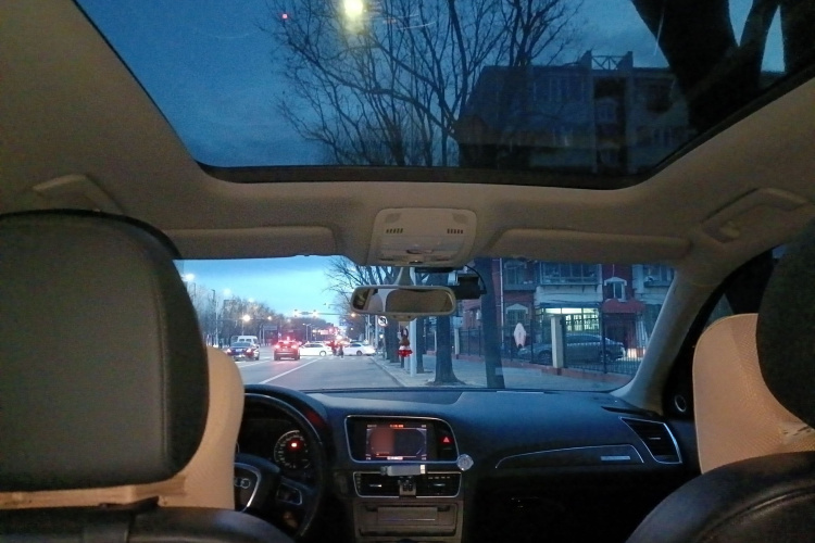 奥迪Q5 2011款 2.0TFSI 豪华型局部细节22