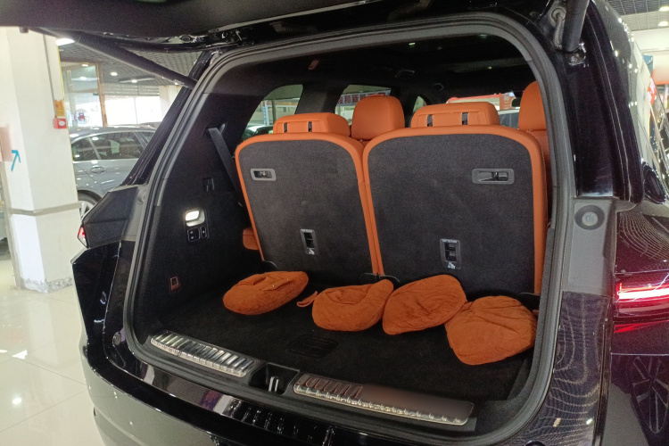 理想汽车 理想L9 2022款 Max机舱底盘23