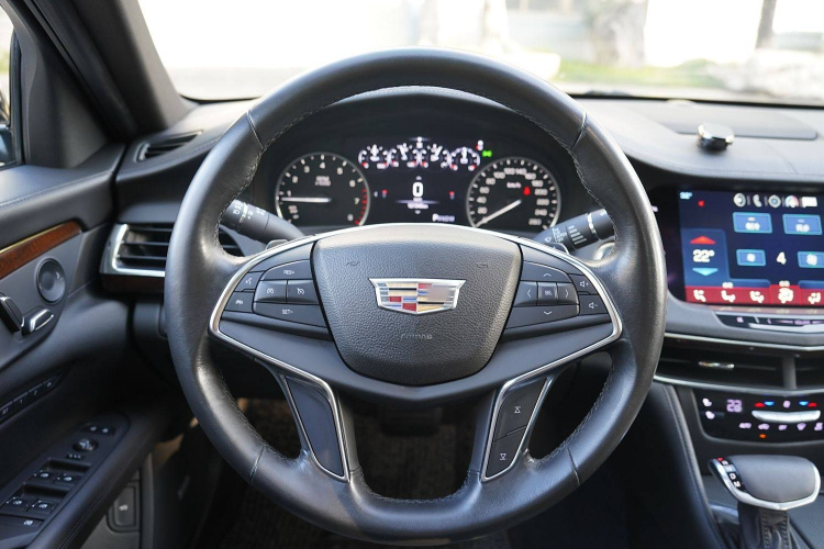 凯迪拉克CT6 2017款 28T 精英型中控内饰7012