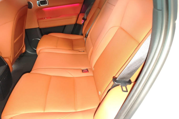 理想汽车 理想L6 2024款 Pro中控内饰21