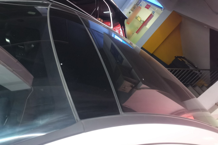 奔驰A级 2019款 改款 A 180 L 运动轿车局部细节57