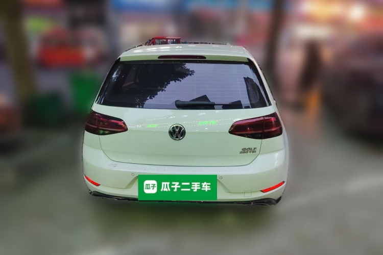 大众 高尔夫 2018款 280TSI 自动R-Line型车身外观6