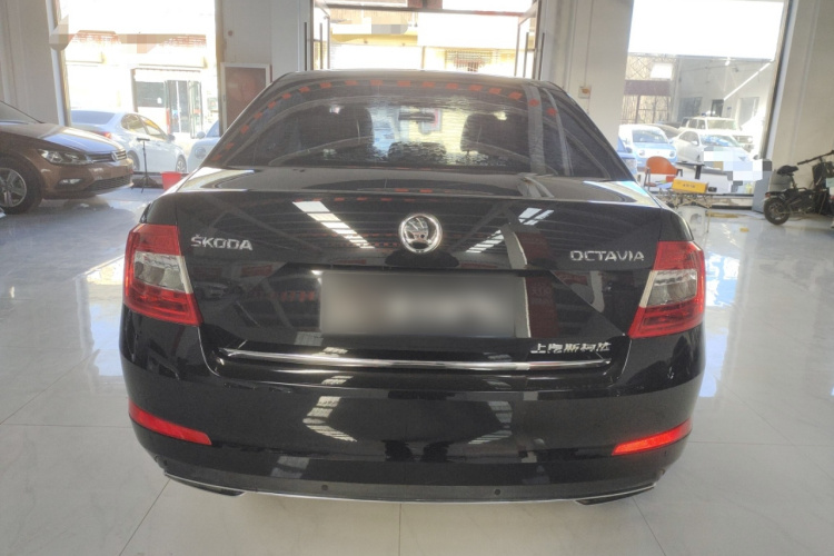 斯柯达 明锐 2017款 1.6L 自动智行版车身外观6