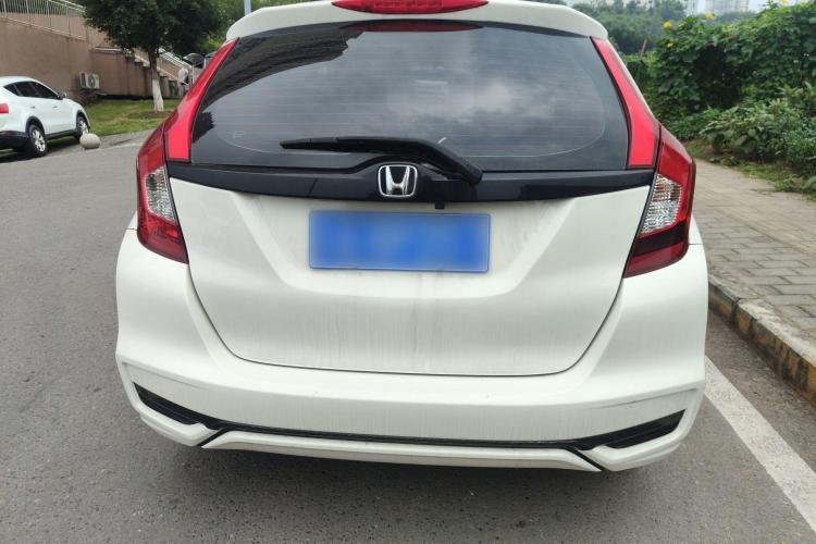 本田 飞度 2018款 1.5L CVT舒适天窗版车身外观6004