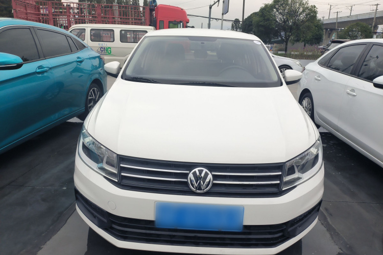 大众 桑塔纳 2021款 1.5L 自动风尚版车身外观2