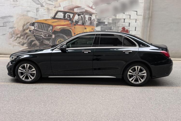 奔驰C级 2021款 C 200 L 时尚型运动版车身外观6002