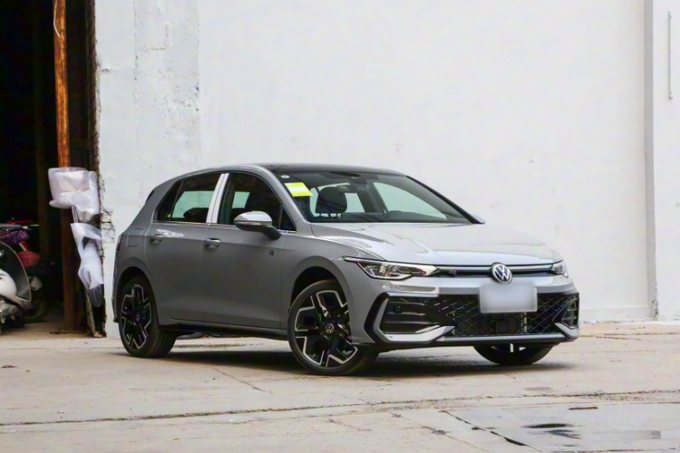大众 高尔夫 2025款 300TSI R-Line车身外观6001