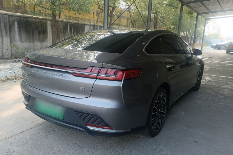 比亚迪 汉 2021款 EV 标准续航版豪华型车身外观7