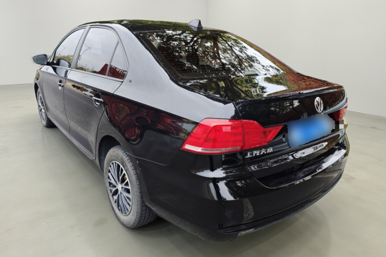 大众 桑塔纳 2016款 1.6L 手动风尚版车身外观5