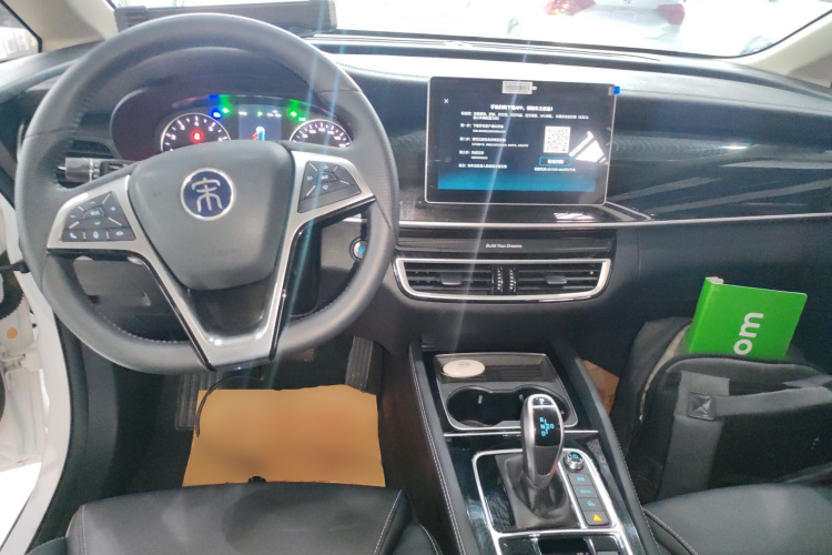 比亚迪 宋MAX 2019款 1.5T 自动智联睿逸天窗型 6座 国VI中控内饰12