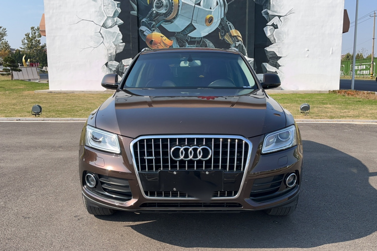 奥迪Q5 2016款 40 TFSI 进取型车身外观6001