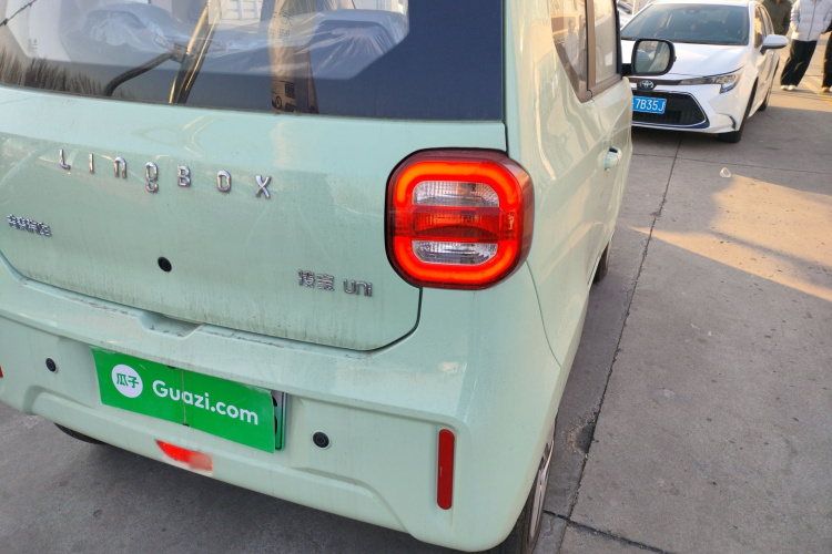 凌宝汽车 凌宝uni 2025款 微甜版 11.52kWh车身外观9