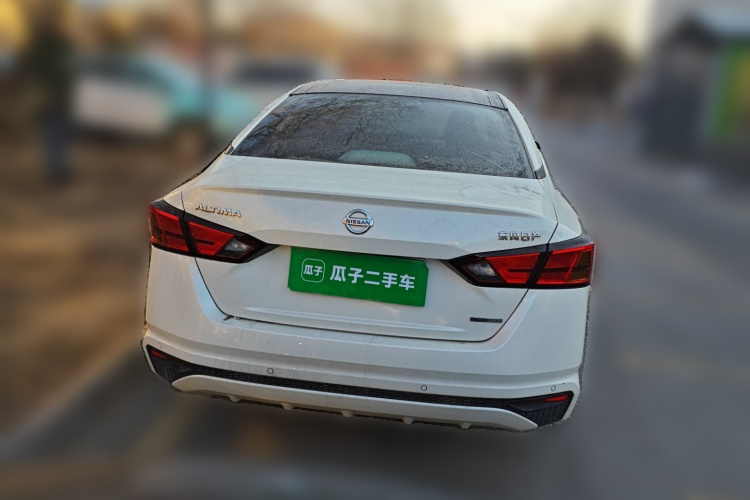 日产 天籁 2019款 2.0L XL 舒适版车身外观6