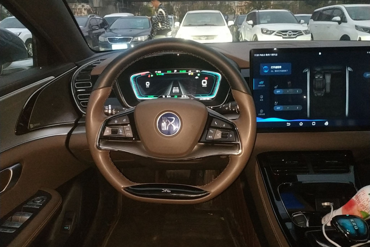 比亚迪 汉 2021款 EV 标准续航版豪华型局部细节13