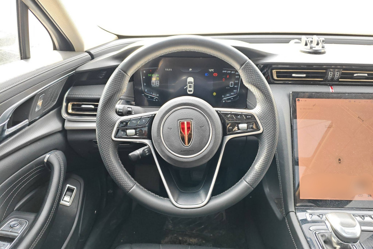 红旗H5 2023款 1.5T DCT智联旗韵版中控内饰13